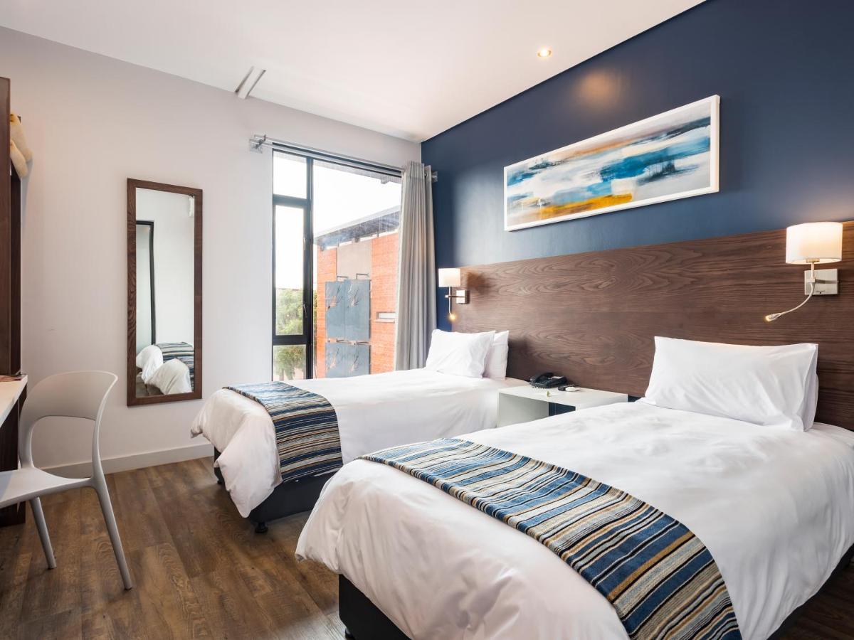 Aha Kathu Hotel Екстериор снимка