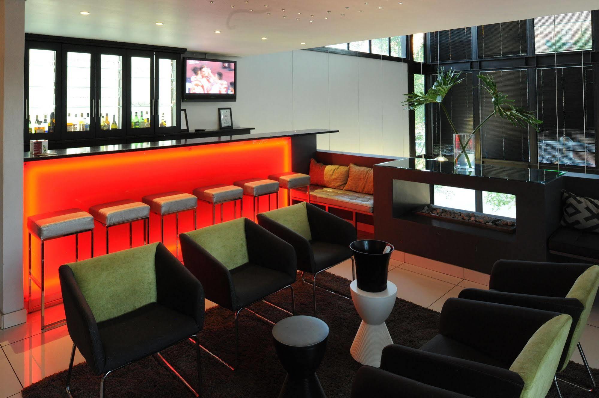 Aha Kathu Hotel Екстериор снимка