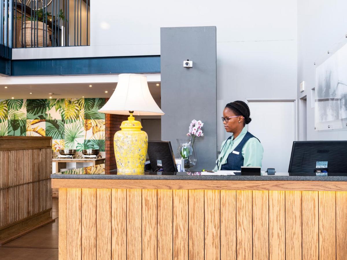Aha Kathu Hotel Екстериор снимка